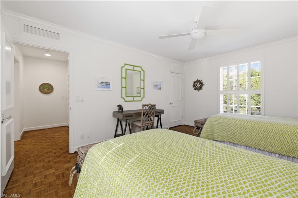 2700 Lantern Ln, Naples, FL 34102 Photo