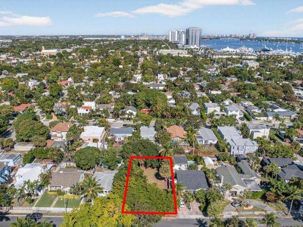 427 32nd Street, West Palm Beach, FL 33407