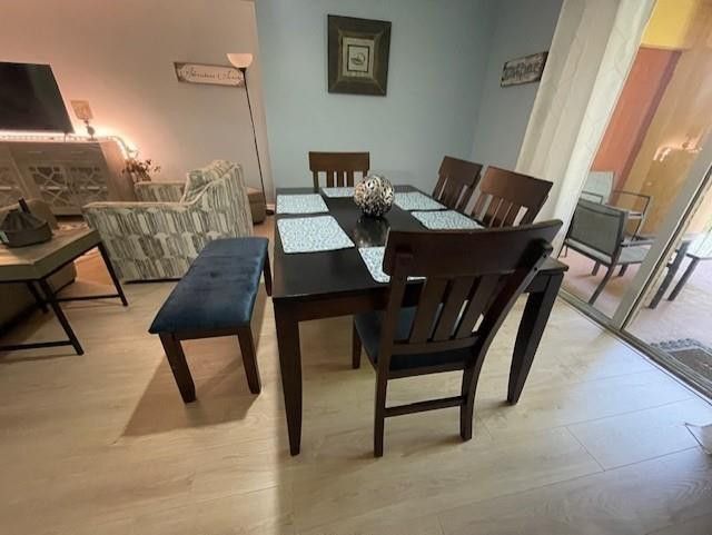 200 Scotia Dr, Unit 305, Hypoluxo, FL 33462 Photo