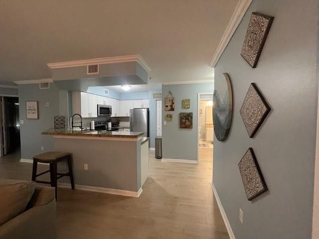 200 Scotia Dr, Unit 305, Hypoluxo, FL 33462 Photo