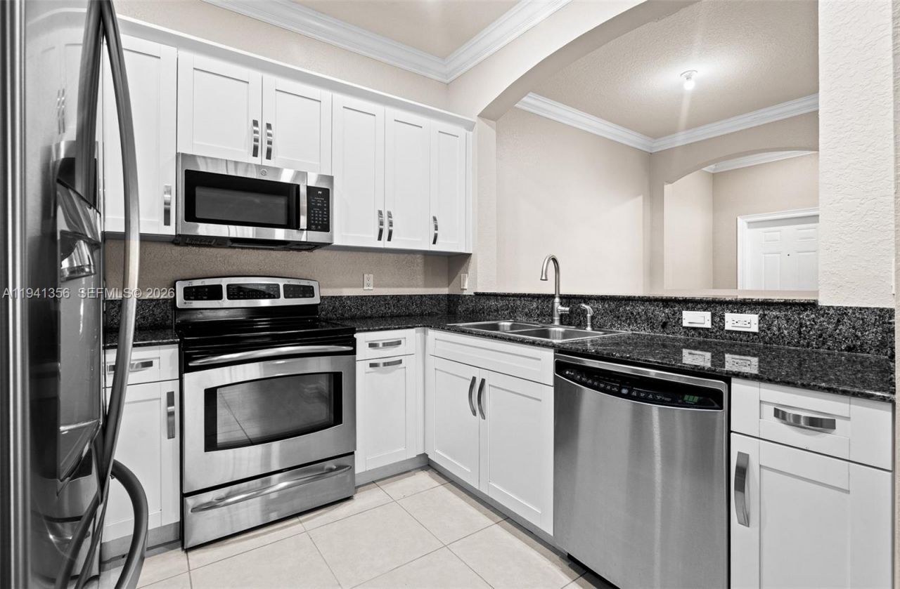 2501 SW 99th Way, Miramar, FL 33025 Photo