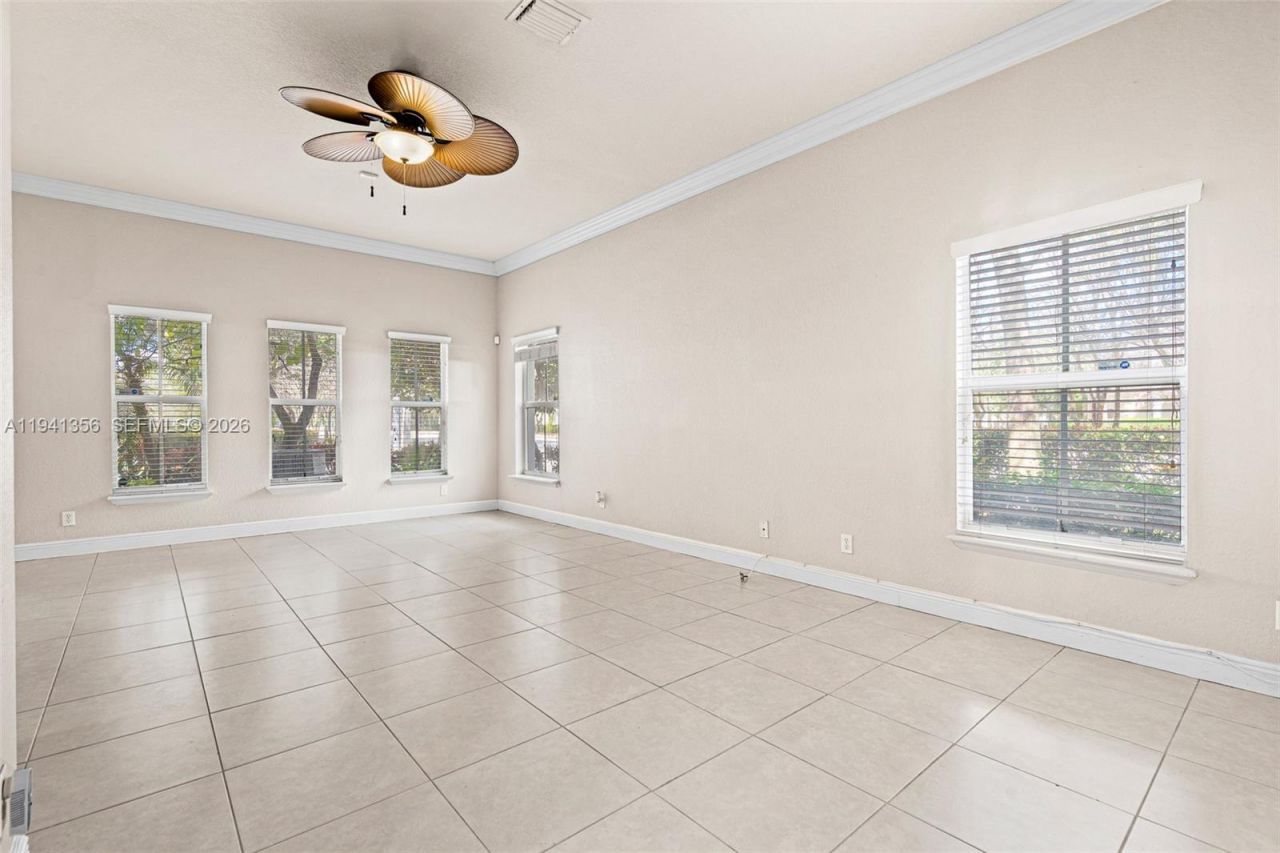 2501 SW 99th Way, Miramar, FL 33025 Photo