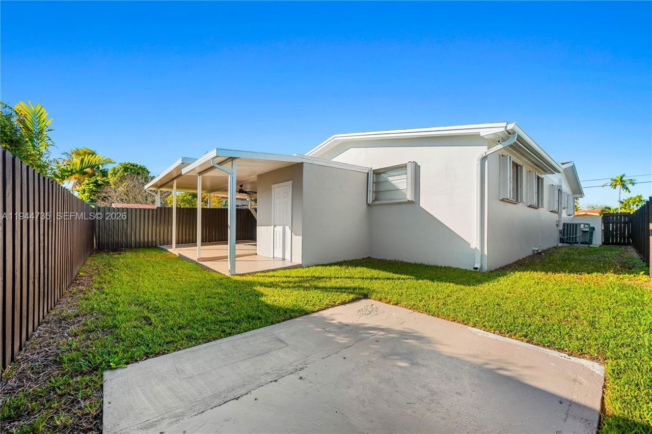 3855 SW 87th Pl, Miami, FL 33165 Photo