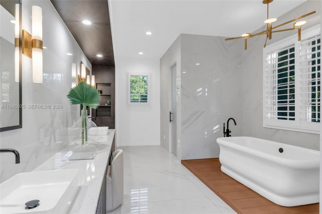 7426 SW 49th Pl, Miami, FL 33143 Photo