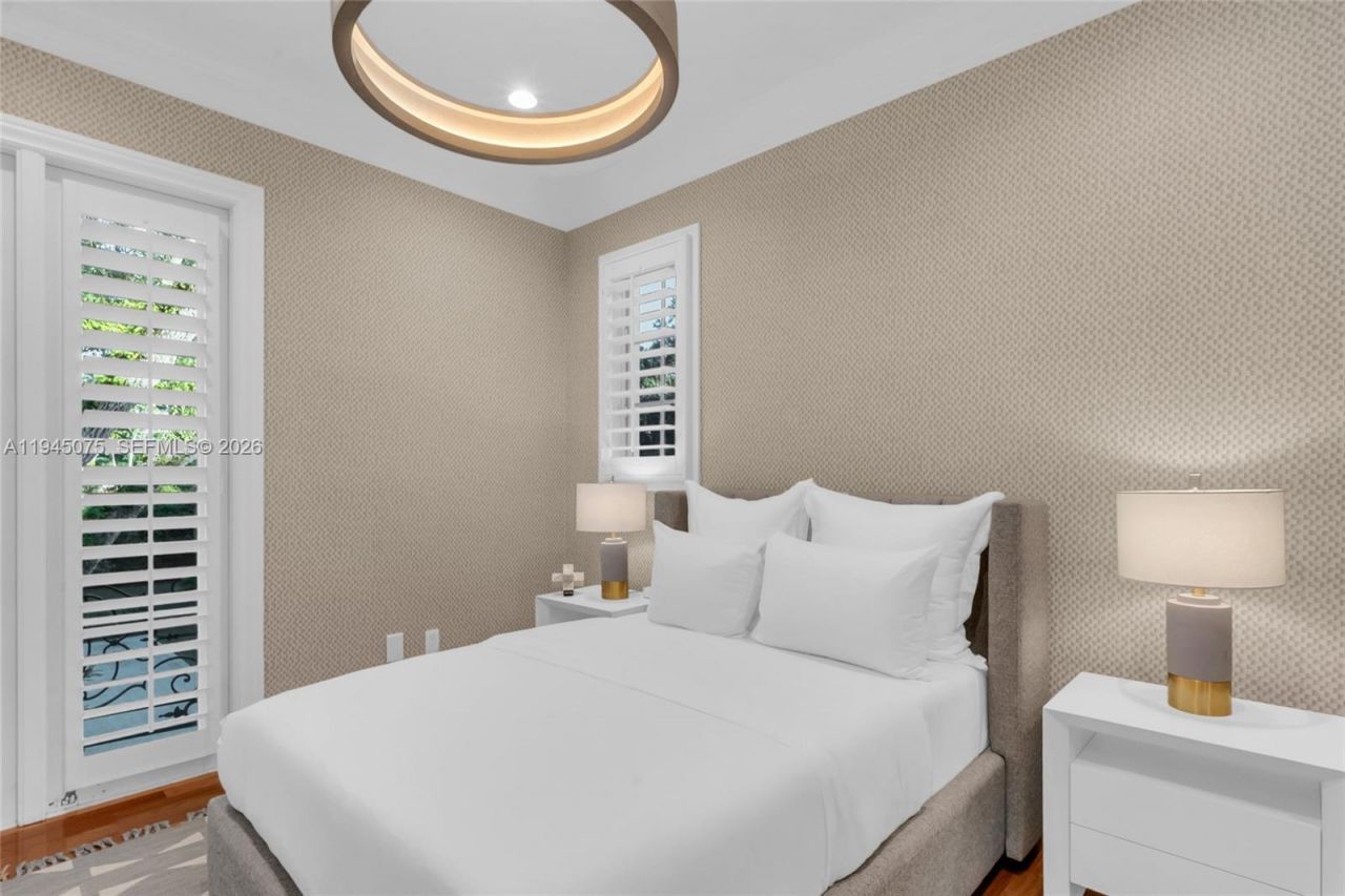 7426 SW 49th Pl, Miami, FL 33143 Photo