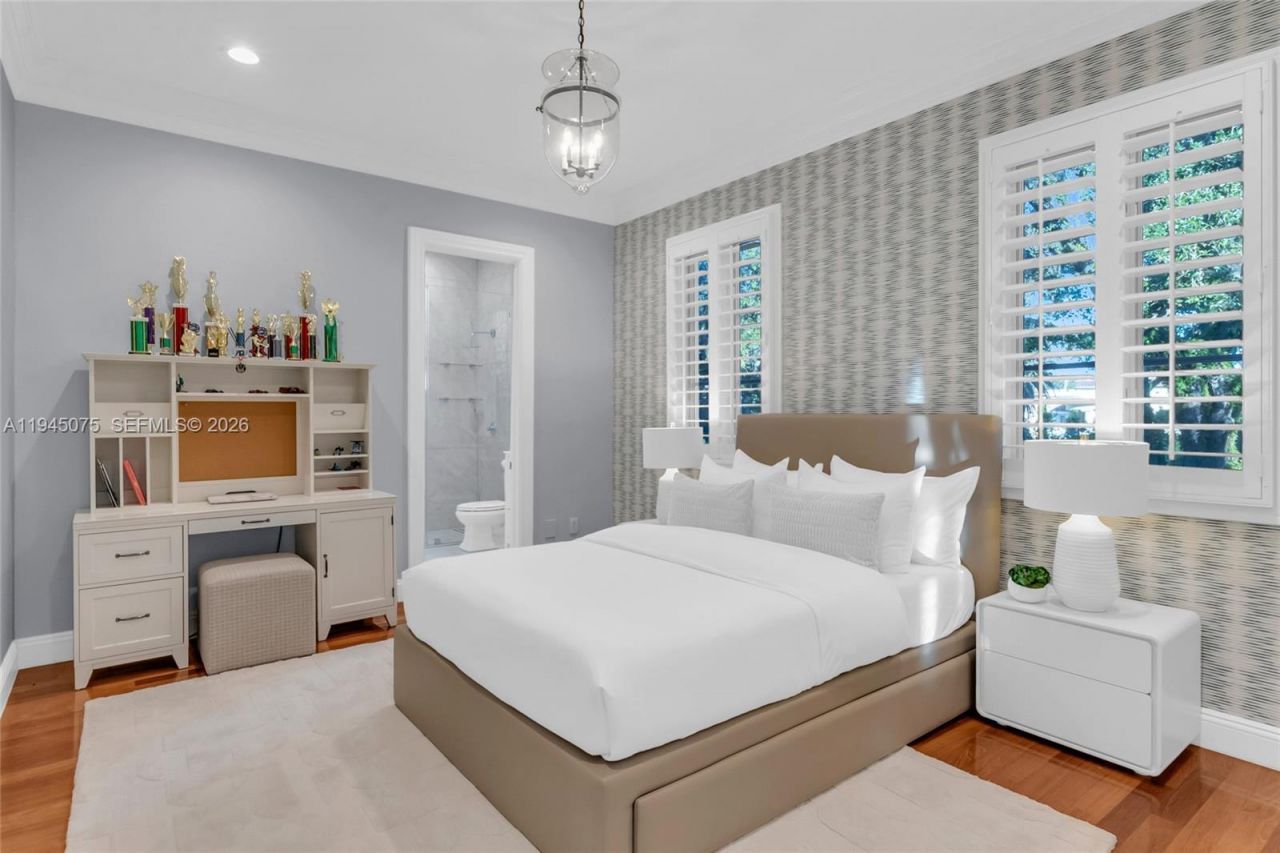 7426 SW 49th Pl, Miami, FL 33143 Photo