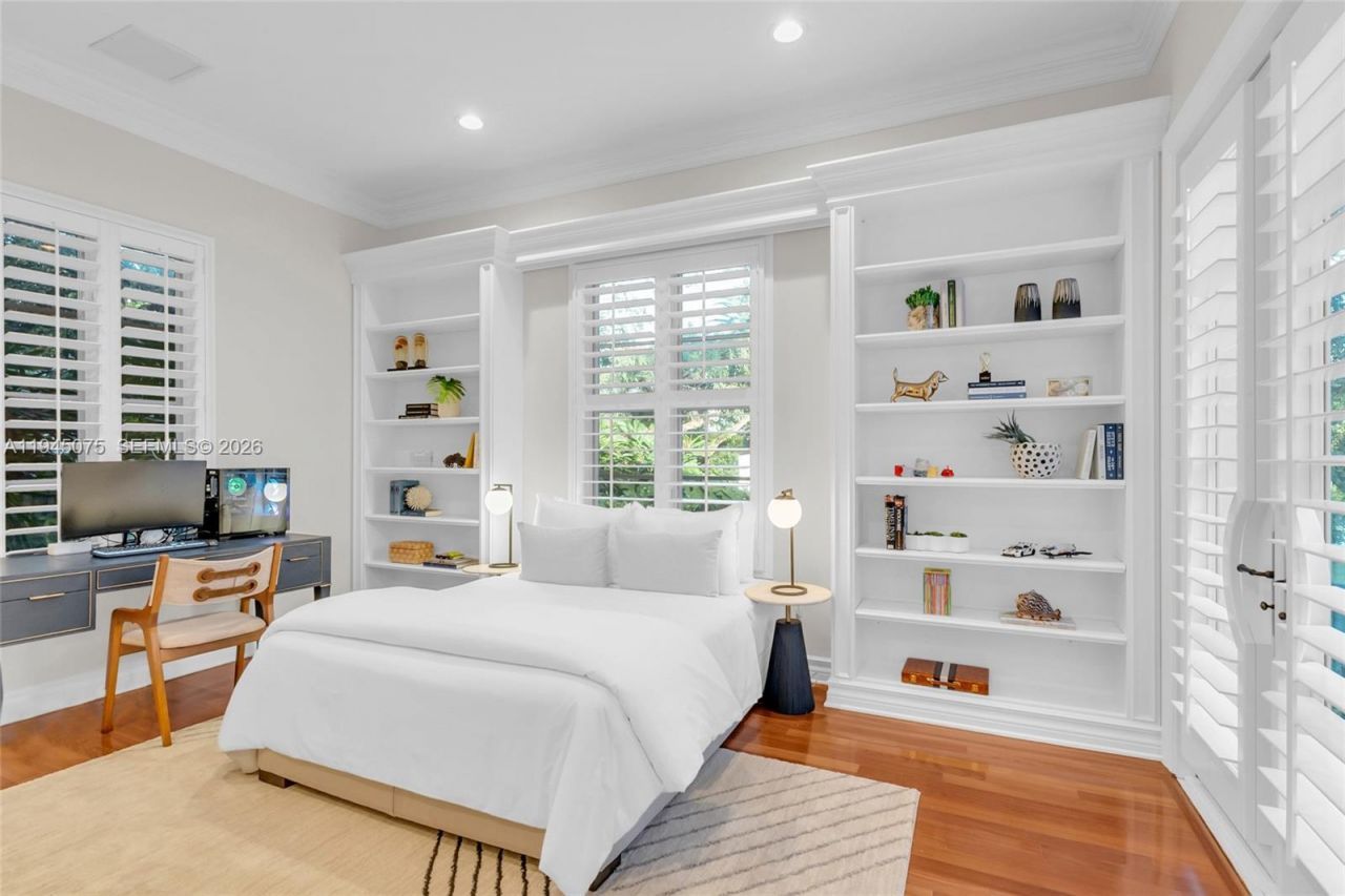 7426 SW 49th Pl, Miami, FL 33143 Photo