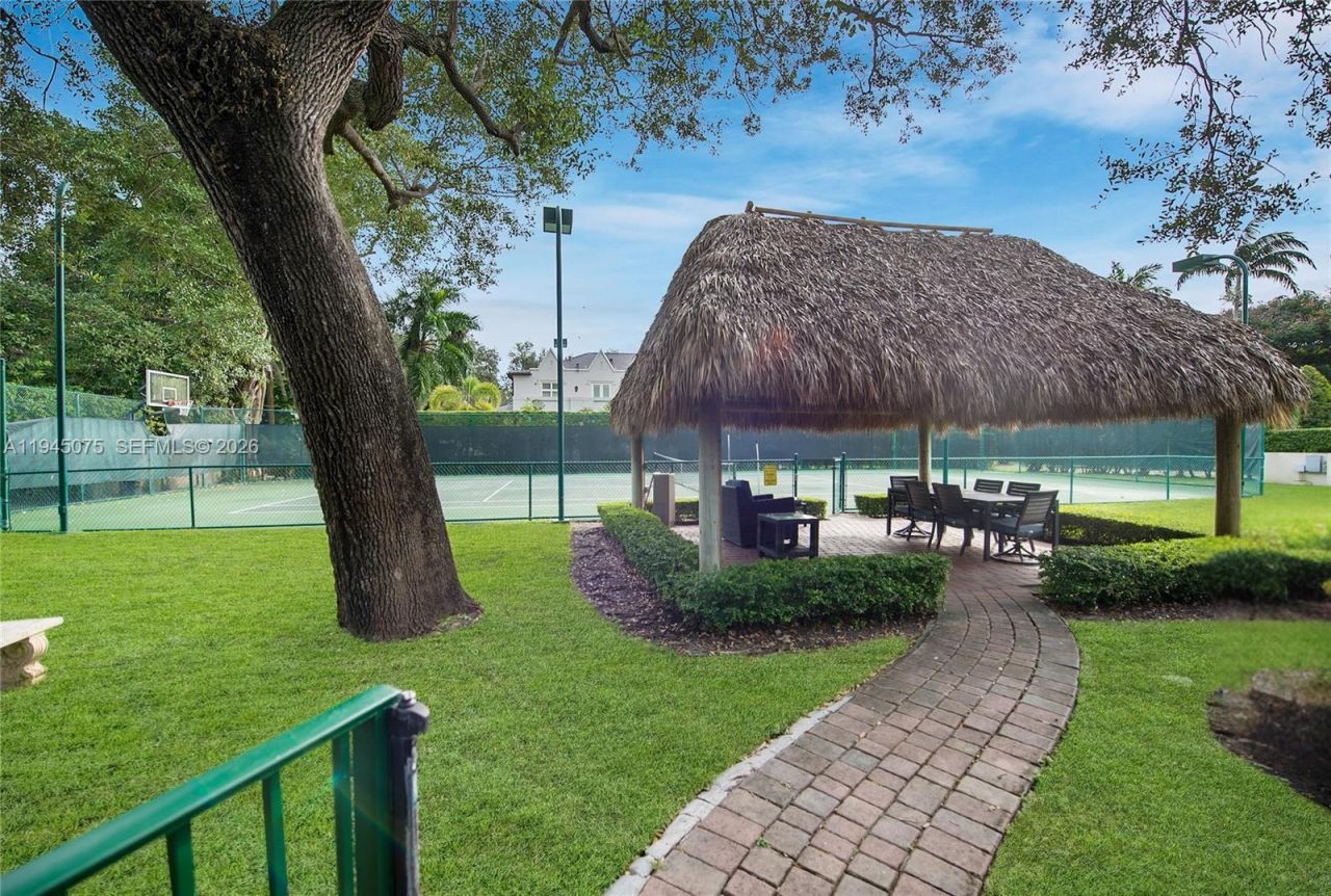 7426 SW 49th Pl, Miami, FL 33143 Photo