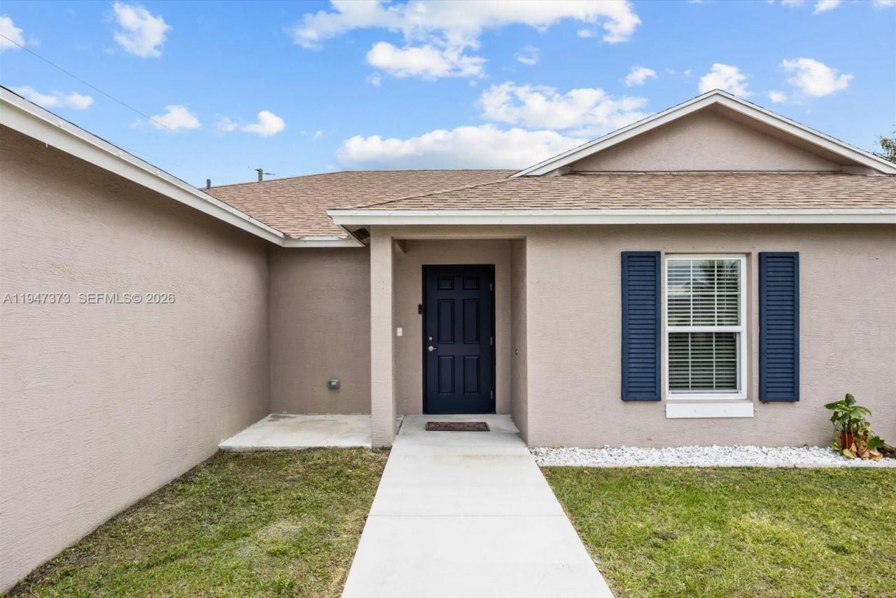 2898 SW Ortega St, Port Saint Lucie, FL 34953 Photo