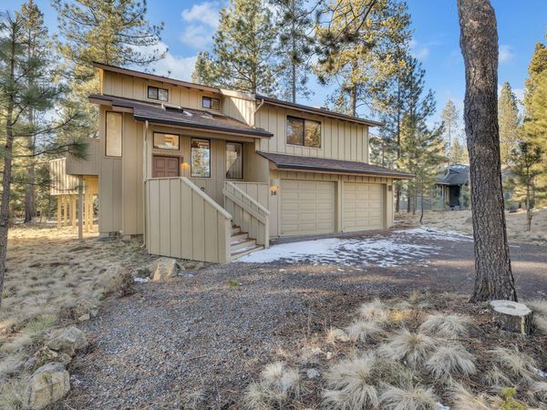 58035 Kinglet Road, Unit #16, Sunriver, OR 97707