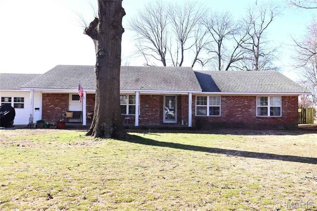 405 Stokes Boulevard, Malden, MO 63863 Main Photo