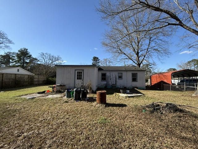 185 Giles Drive Photo 2