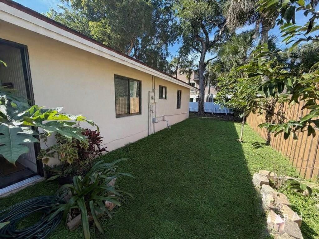 1512 NW 93rd Terrace, Coral Springs, FL 33071 Photo