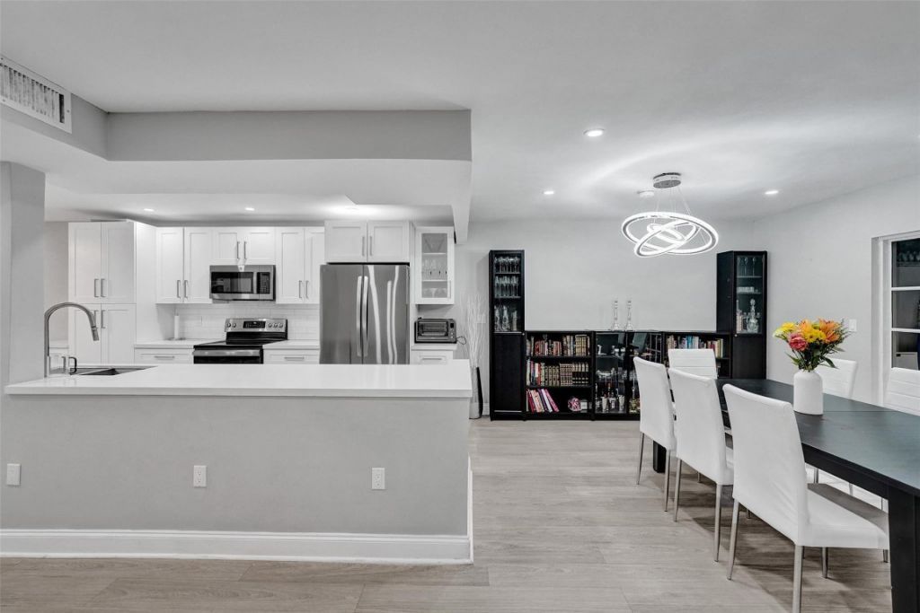 3301 Raleigh St, Unit 4B, Hollywood, FL 33021 Photo