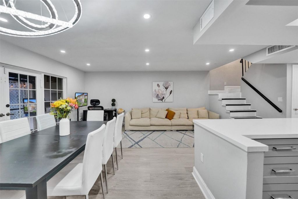 3301 Raleigh St, Unit 4B, Hollywood, FL 33021 Photo