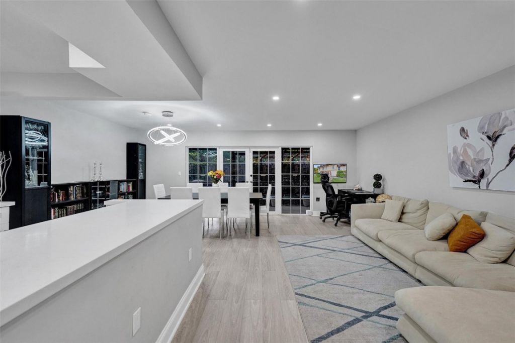 3301 Raleigh St, Unit 4B, Hollywood, FL 33021 Photo