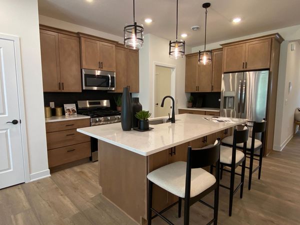 13763 Hollybrook Circle, Apple Valley, MN 55124