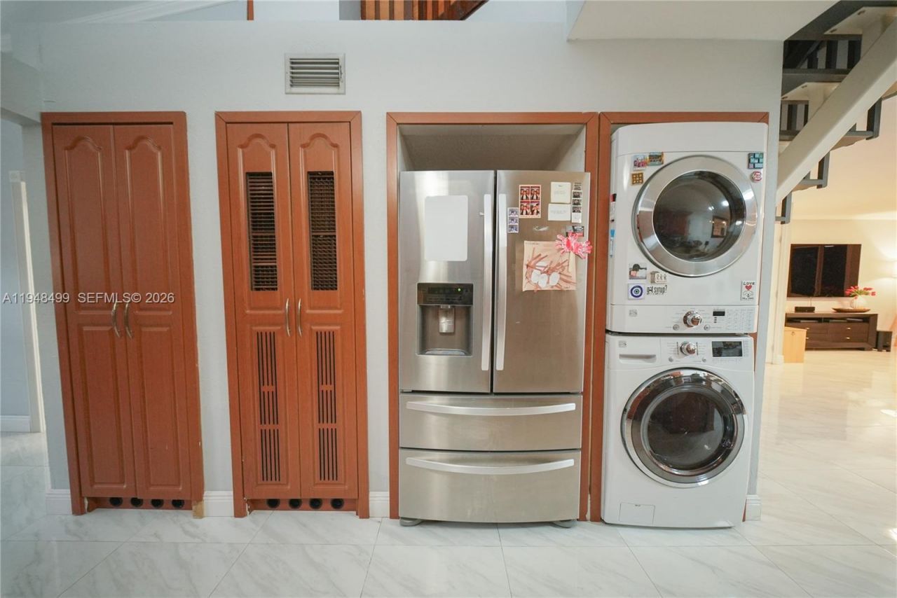 5445 W 27th Ln , Hialeah, FL 33016 Photo