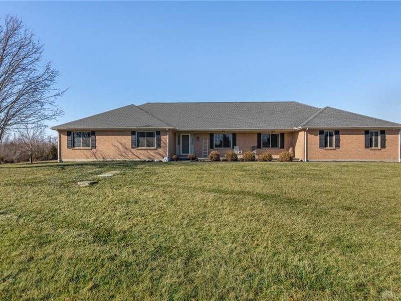 7435 S Union Road, Miamisburg, OH 45342 Photo 1
