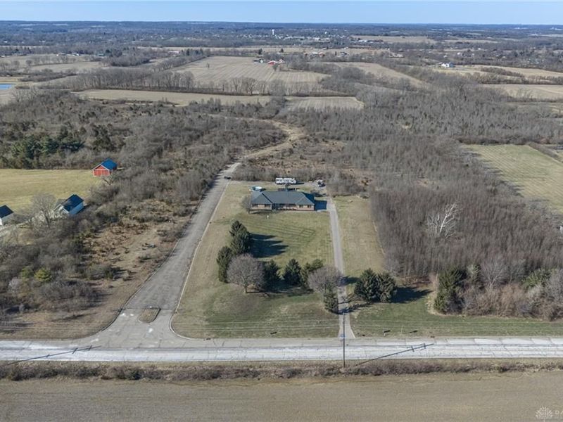 7435 S Union Road, Miamisburg, OH 45342 Photo 2