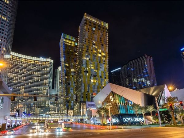 3722 Las Vegas Boulevard, Unit 2212, Las Vegas, NV 89158
