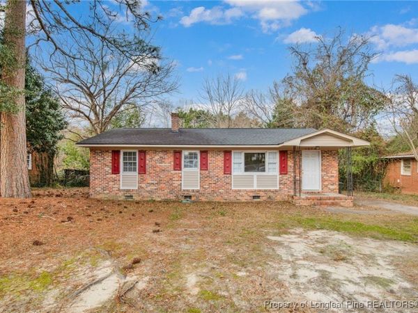 1672 Wellons Drive, Fayetteville, NC 28304