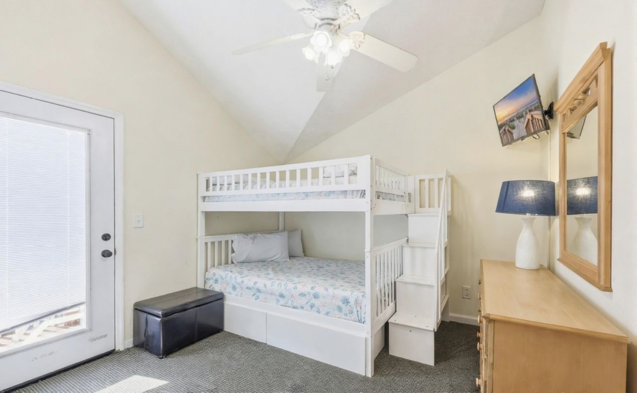 1171 Neptune Ln. Photo 22