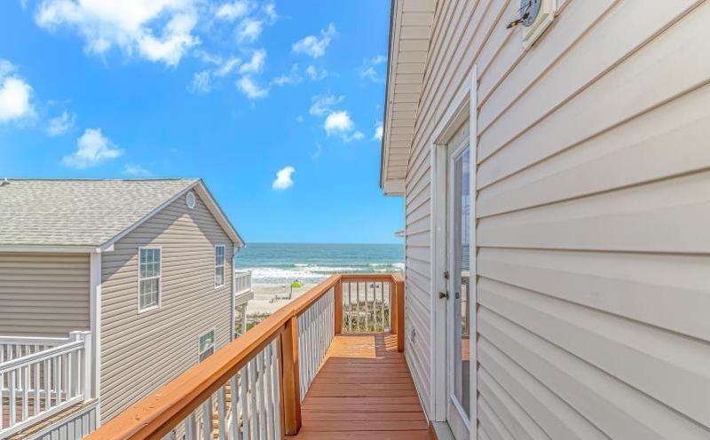 1171 Neptune Ln. Photo 4