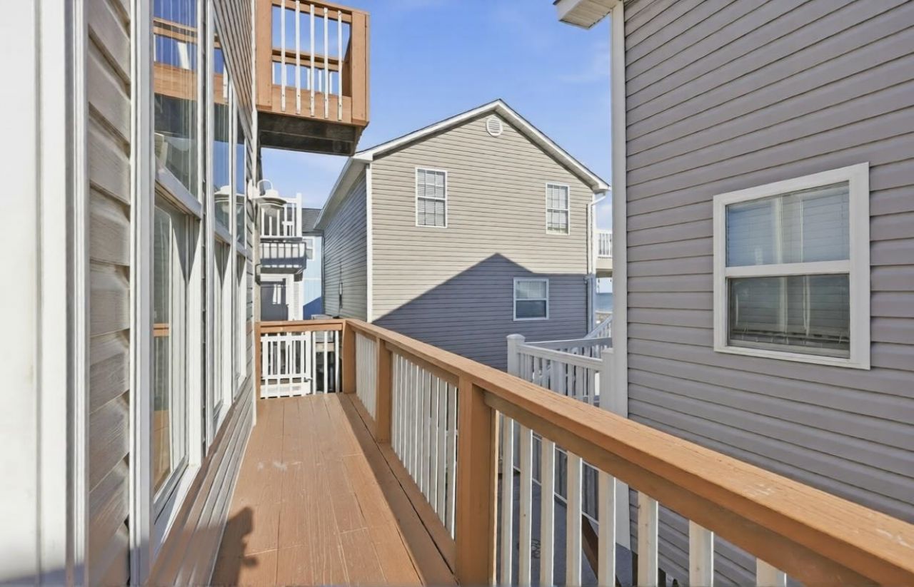 1171 Neptune Ln. Photo 47