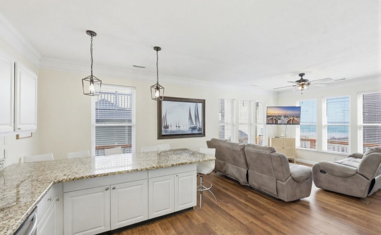 1171 Neptune Ln. Photo 7