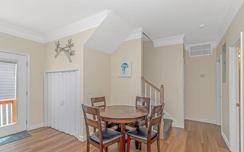 1171 Neptune Ln. Photo 8