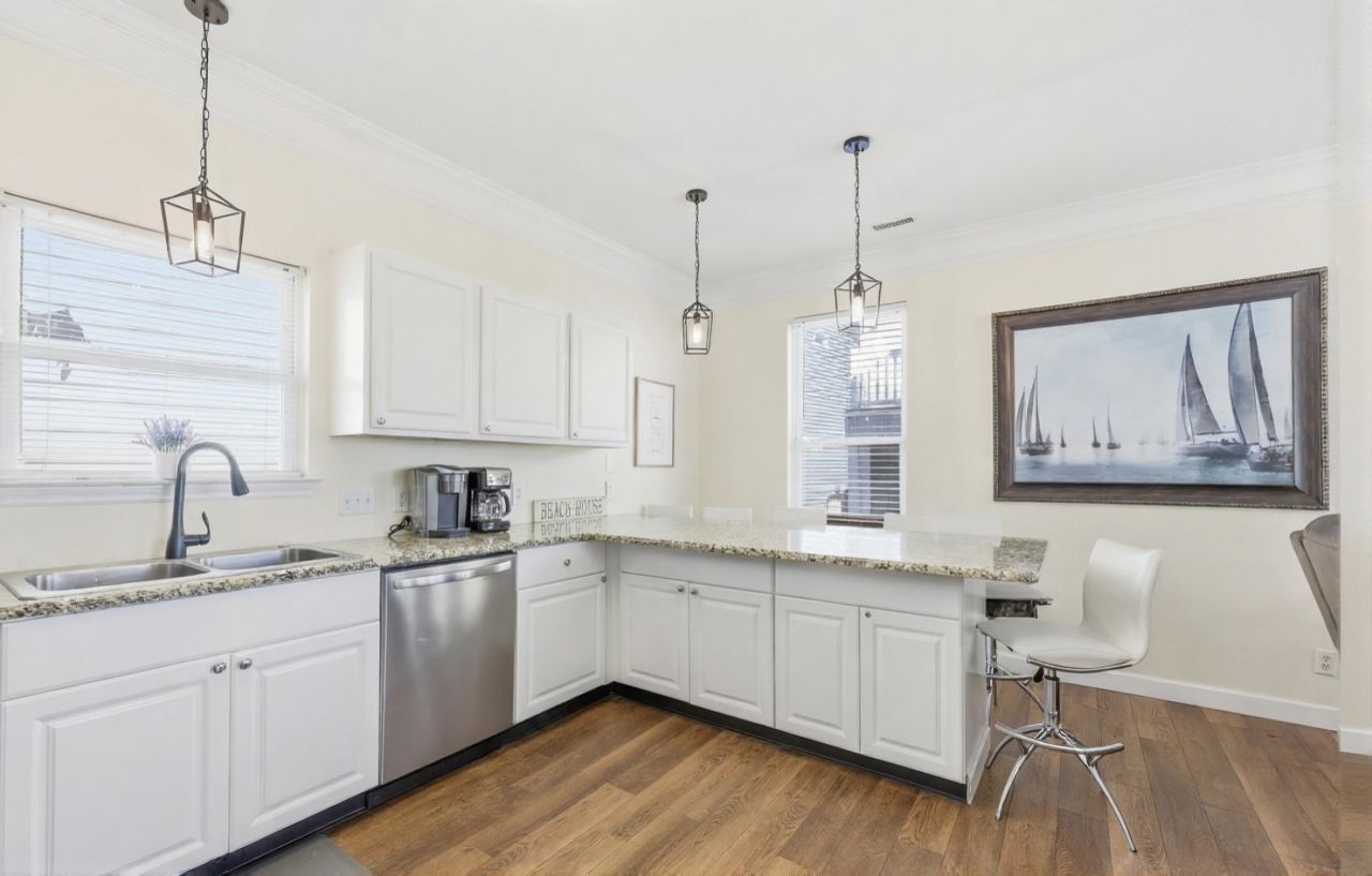 1171 Neptune Ln. Photo 9