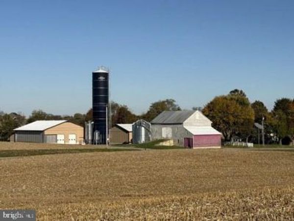 1566 YORK ROAD, CARLISLE, PA 17015