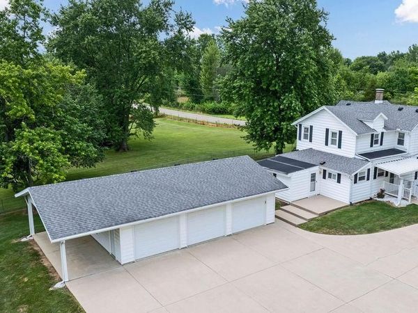 4461 New Carlisle Pike, Springfield, OH 45504