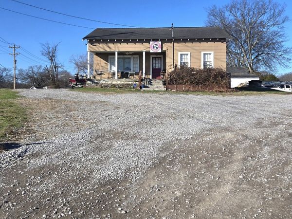 119 Moncrief Ave , Goodlettsville, TN 37072