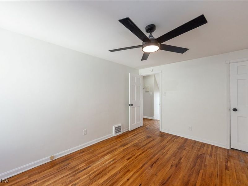 464 E 250th Street, Euclid, OH 44132 Photo 19