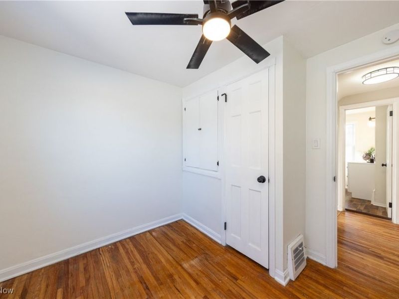 464 E 250th Street, Euclid, OH 44132 Photo 24