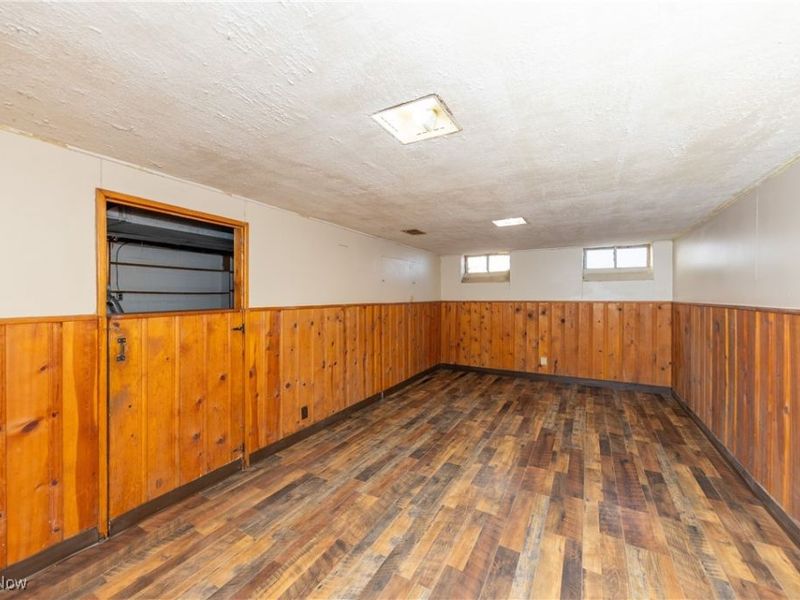 464 E 250th Street, Euclid, OH 44132 Photo 28