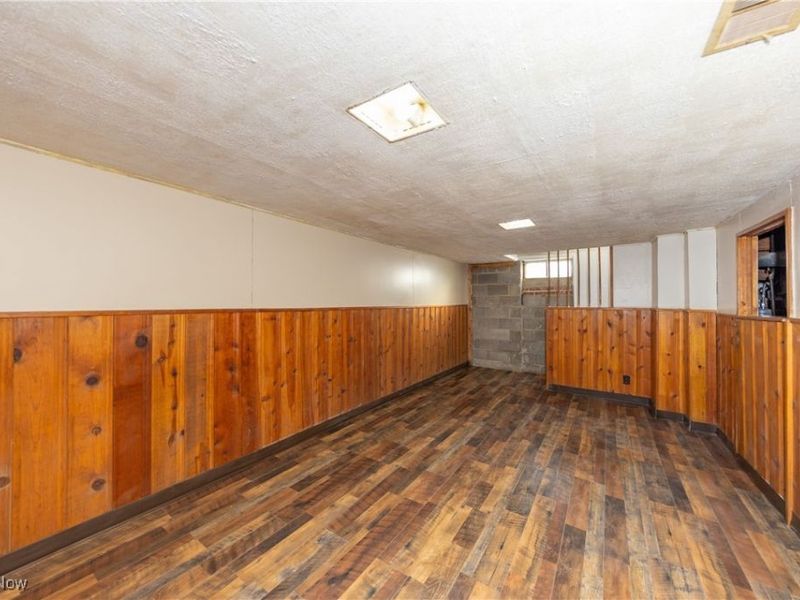 464 E 250th Street, Euclid, OH 44132 Photo 29