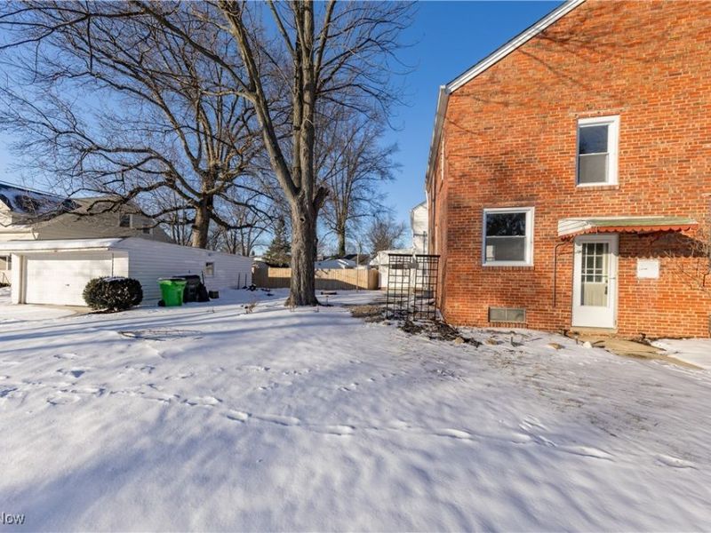 464 E 250th Street, Euclid, OH 44132 Photo 39