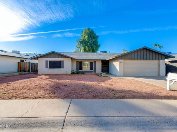 5025 W FRIER Drive, Glendale, AZ 85301