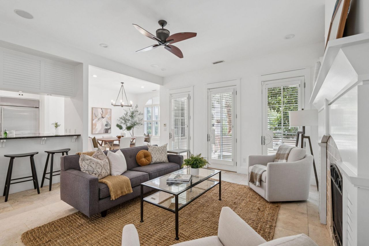 31 John Galt Way Photo 10