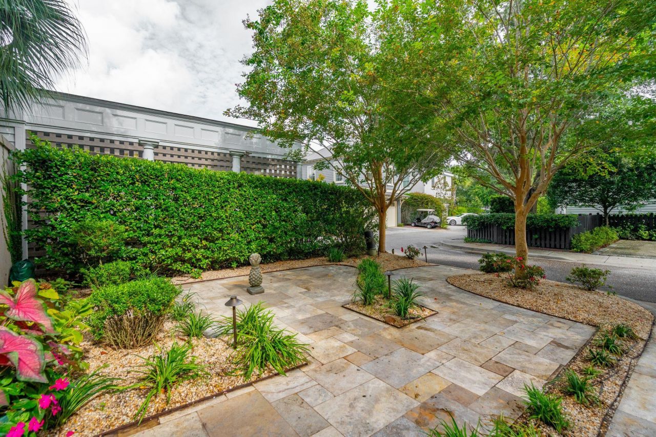 31 John Galt Way Photo 32