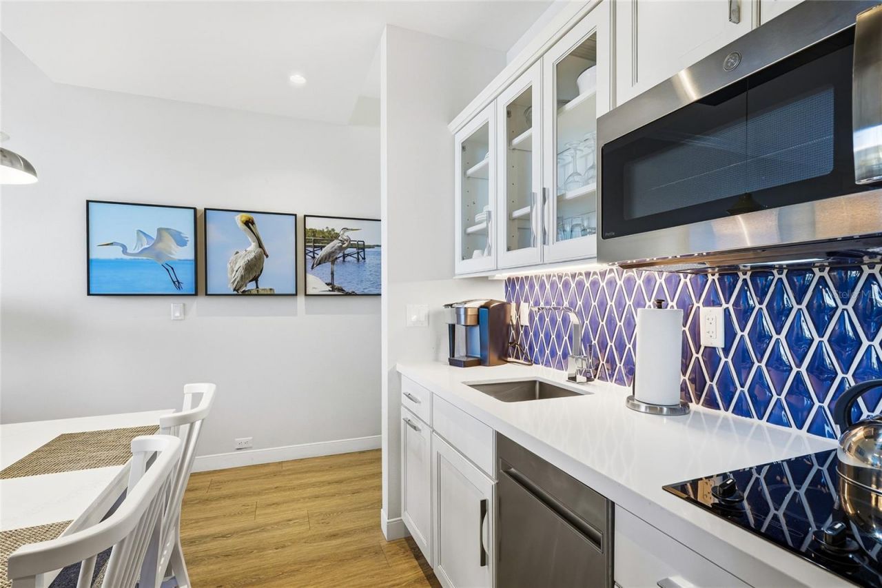 225 Sands Point Road, Unit 7101, Longboat Key, FL 34228 Photo