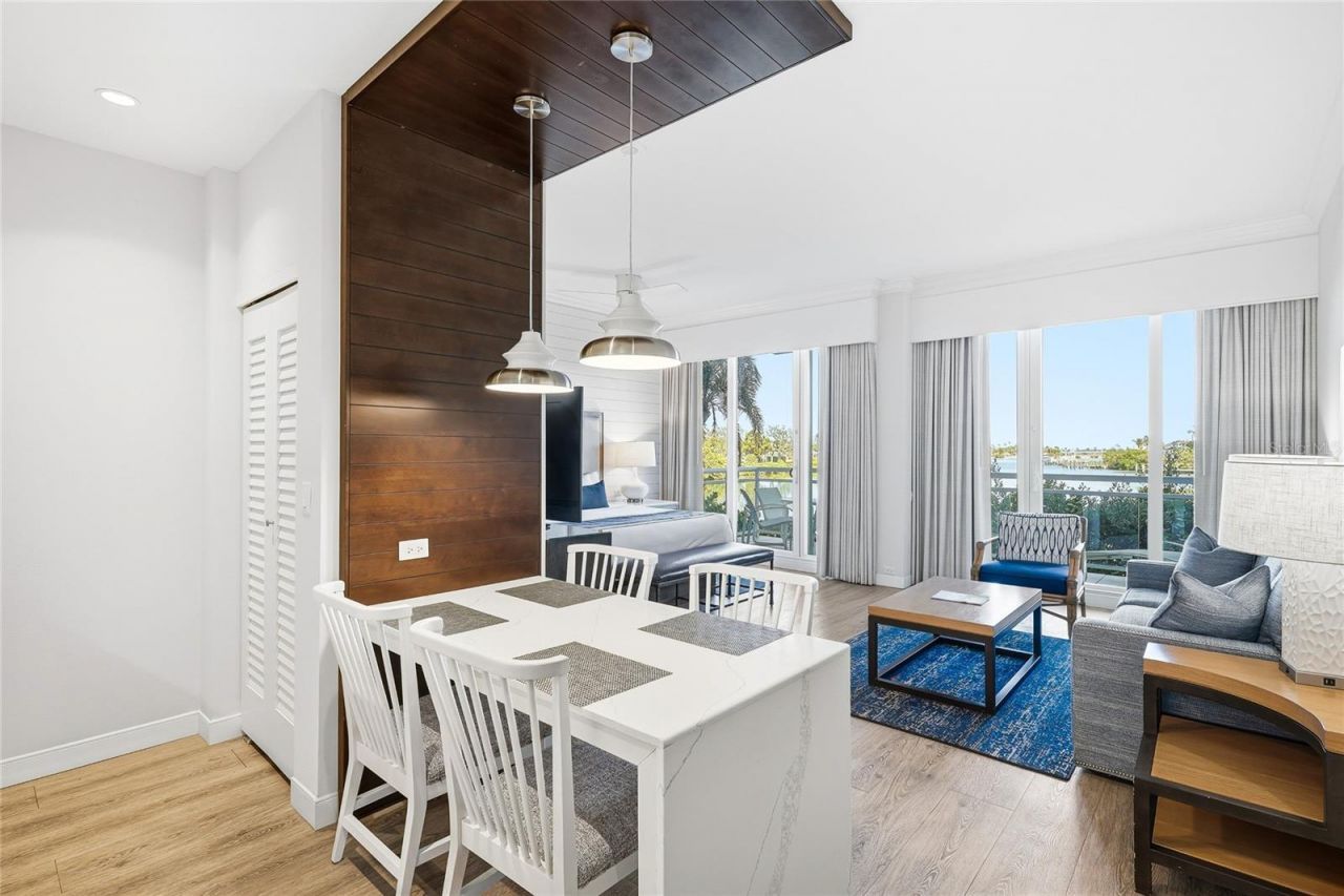 225 Sands Point Road, Unit 7101, Longboat Key, FL 34228 Photo