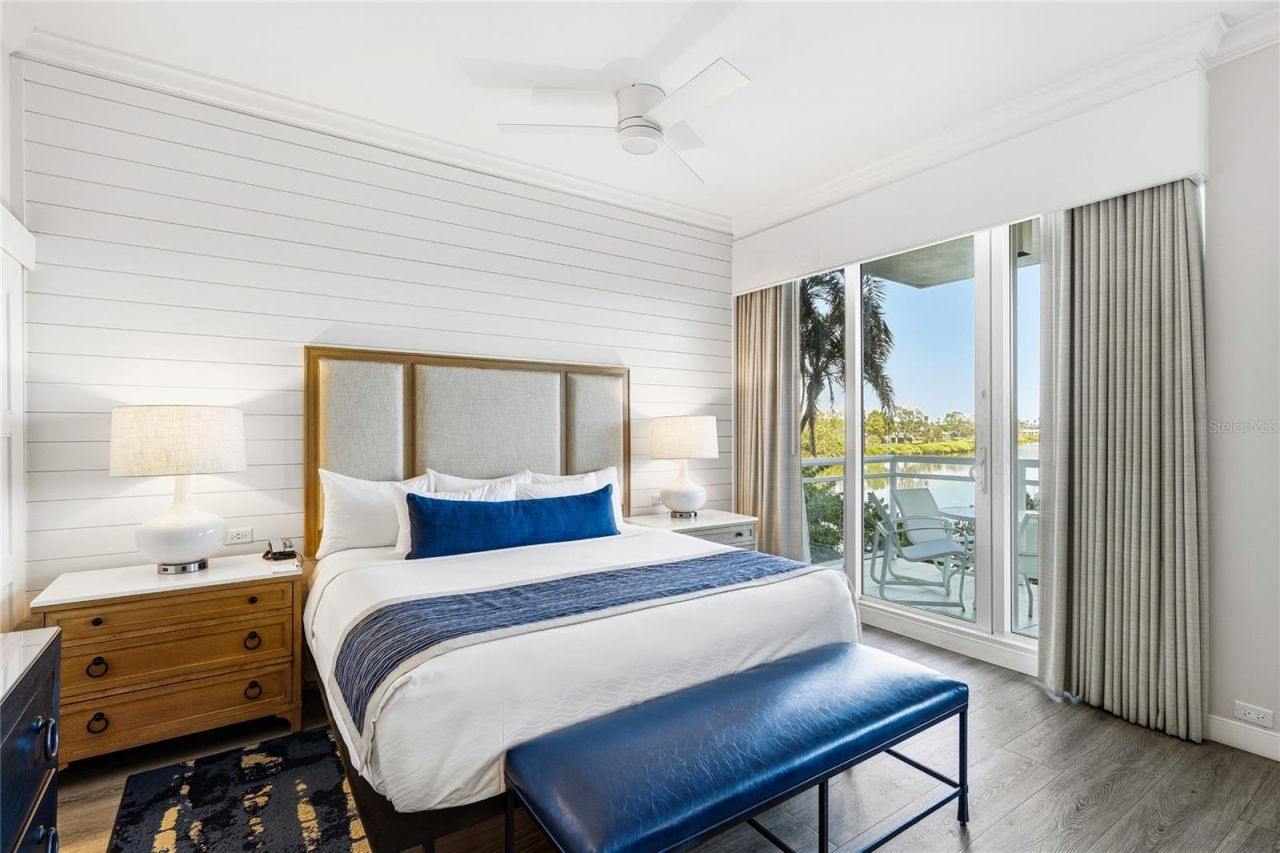 225 Sands Point Road, Unit 7101, Longboat Key, FL 34228 Photo