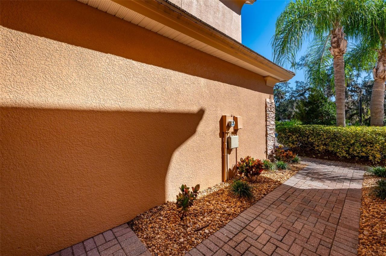 5543 Napa Drive, Sarasota, FL 34243 Photo