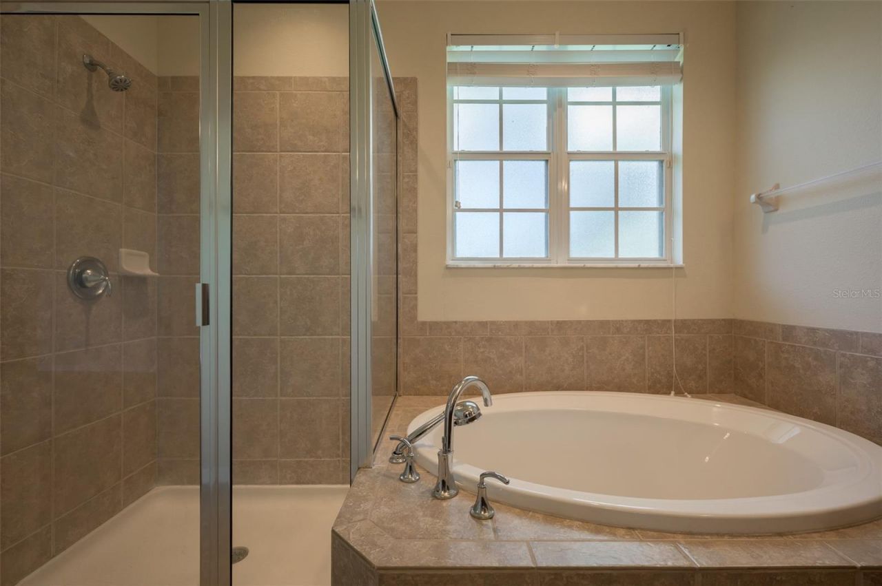 5543 Napa Drive, Sarasota, FL 34243 Photo