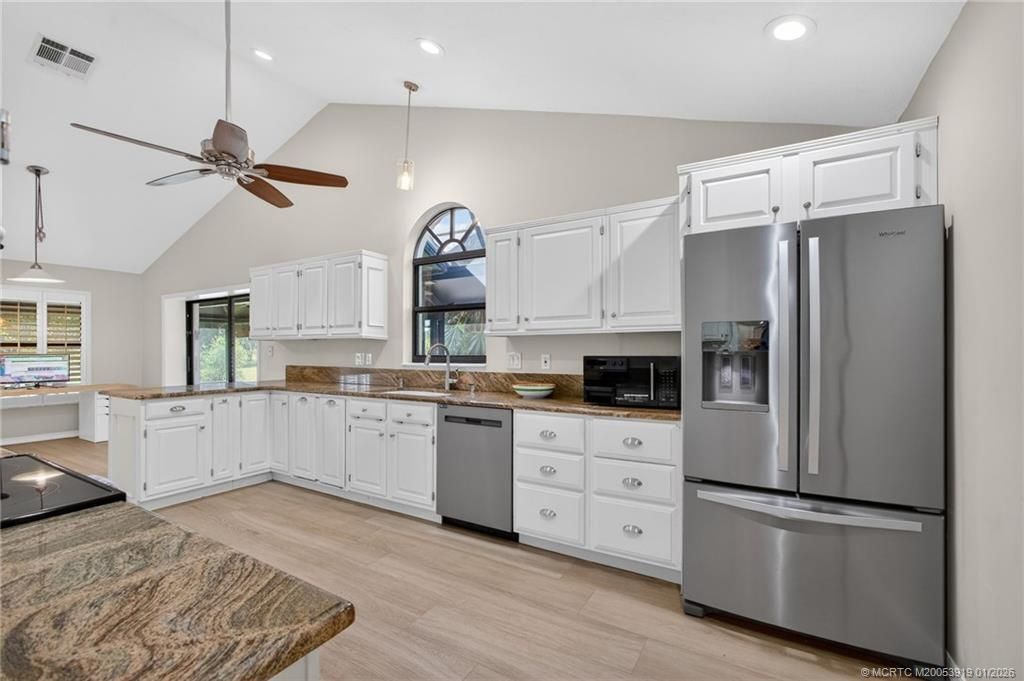 3211 SE Court Drive, Stuart, FL 34997 Photo