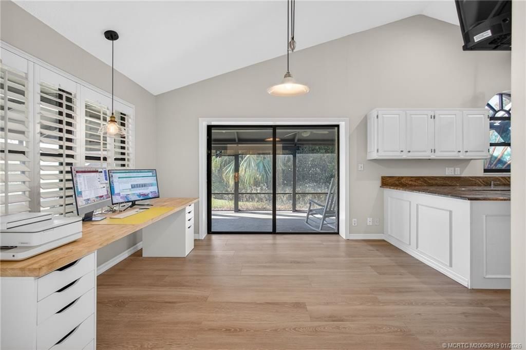 3211 SE Court Drive, Stuart, FL 34997 Photo